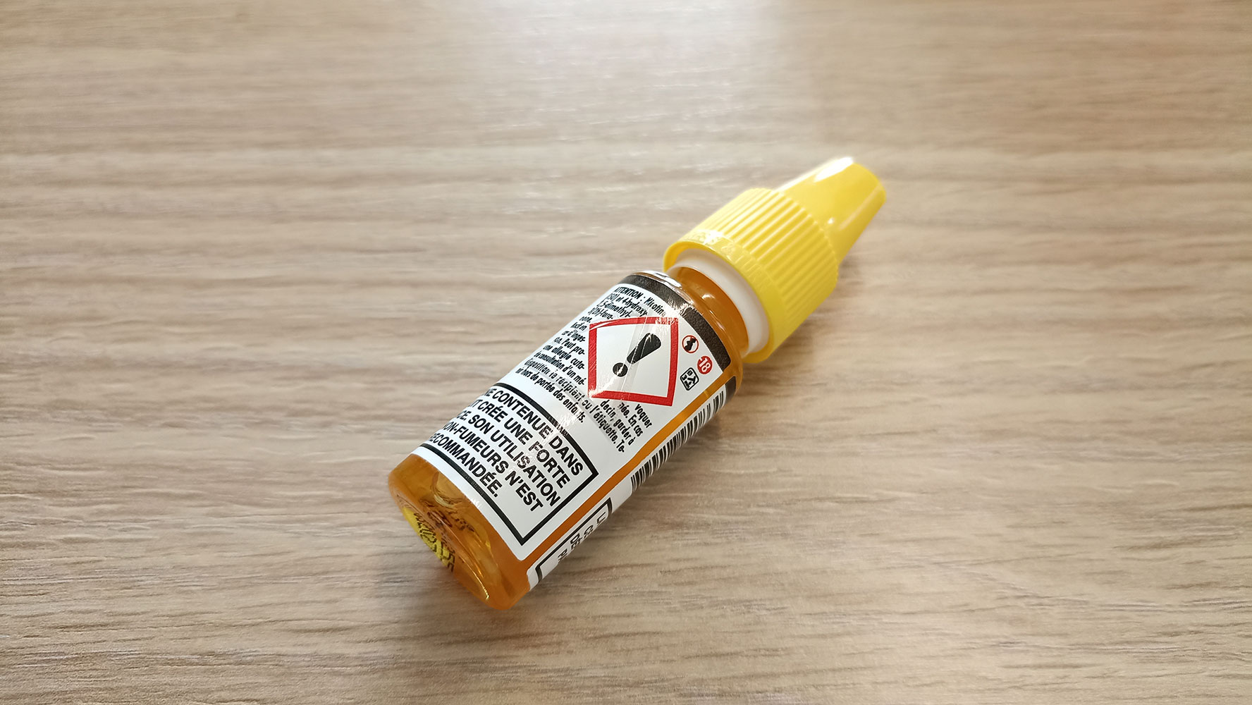 Triangle tactile étiquette e liquide